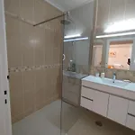 Viladplaza By Johnvillas アパート ポルティマン