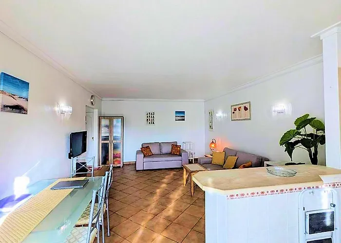 Viladplaza By Johnvillas